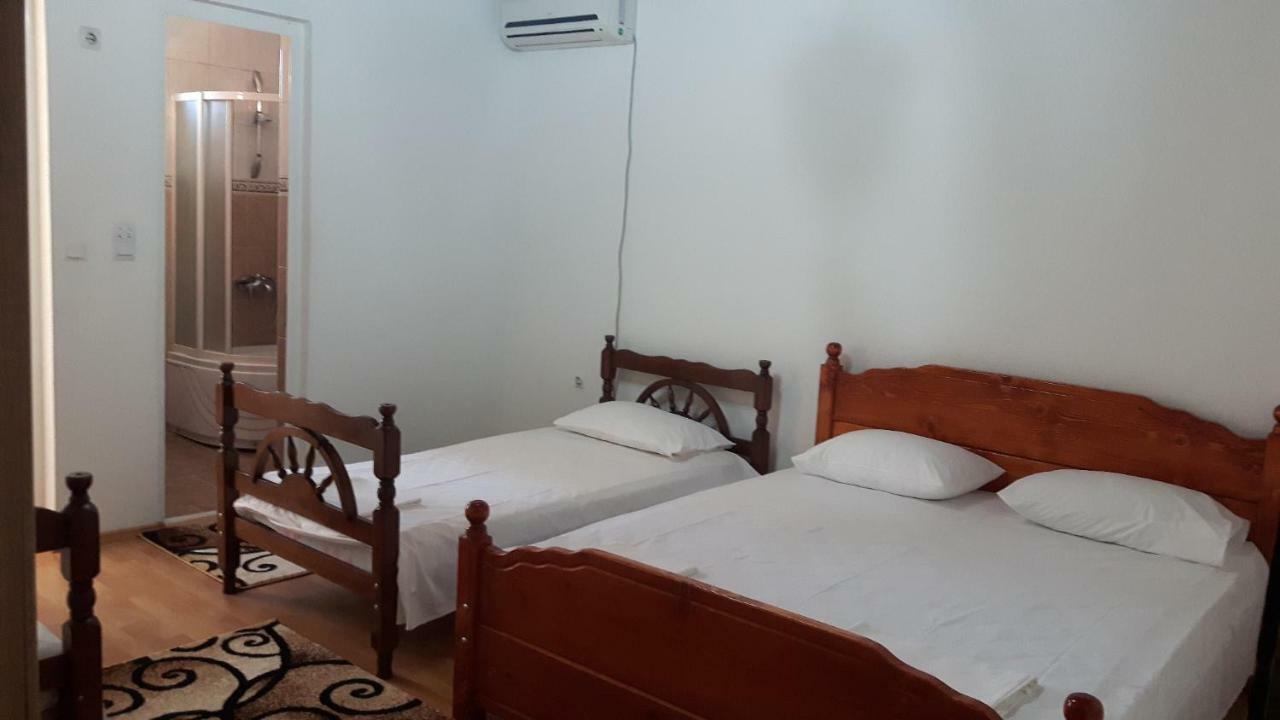 Guesthouse Sinani Ούλτσιν Εξωτερικό φωτογραφία